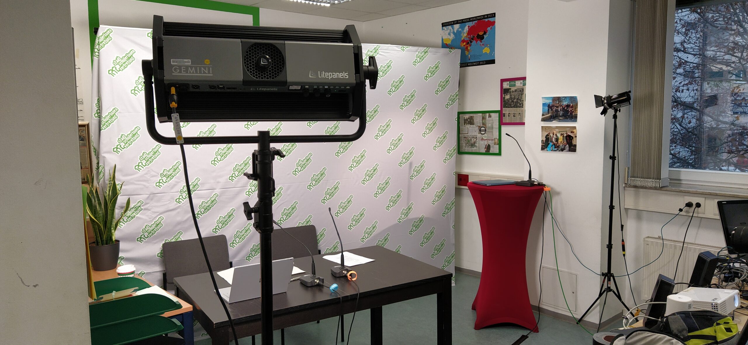 16. SSK und E-Semi – komplett online